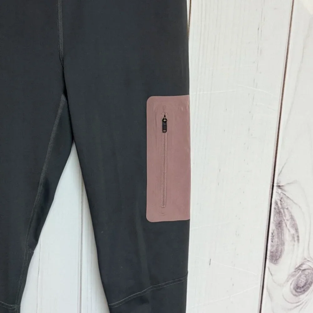 The North Face Women’s Paramount Tight S Asphalt Grey/Twilight Mauve EUC‎